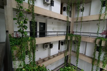 Apartamento para alugar com 42m², 1 quarto e 1 vagaHall social