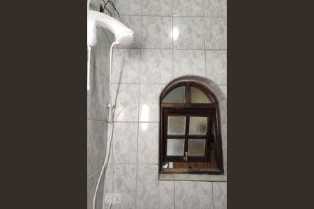 Casa à venda com 287m², 5 quartos e 2 vagas Casa à venda com 287m², 5 quartos e 2 vagasBanheiro