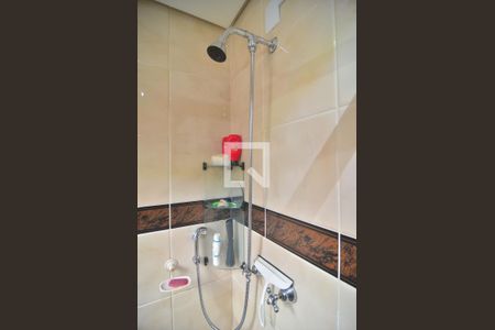 Casa à venda com 232m², 3 quartos e 3 vagasBanheiro social