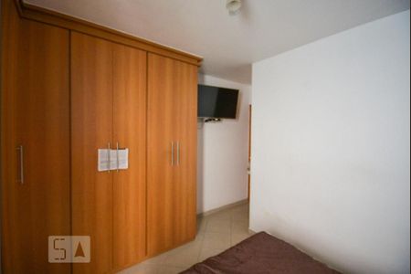 Casa à venda com 179m², 3 quartos e 4 vagas Casa à venda com 179m², 3 quartos e 4 vagasQuarto 3