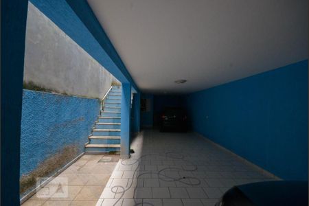 Casa à venda com 179m², 3 quartos e 4 vagas Casa à venda com 179m², 3 quartos e 4 vagasGaragem