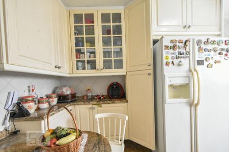 Apartamento à venda com 195m², 4 quartos e 2 vagasCozinha