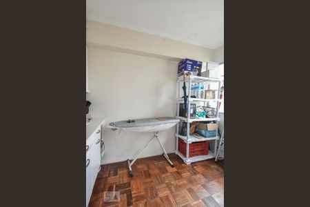 Apartamento à venda com 195m², 4 quartos e 2 vagasQuarto de Serviços