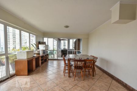 Apartamento à venda com 195m², 4 quartos e 2 vagasSala Superior 