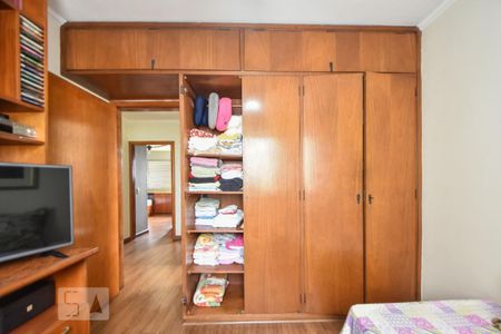 Apartamento à venda com 195m², 4 quartos e 2 vagasQuarto 03