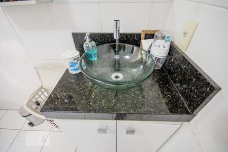 Apartamento à venda com 64m², 1 quarto e sem vagaBanheiro