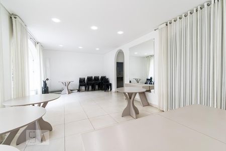 Apartamento para alugar com 78m², 2 quartos e 1 vaga Apartamento para alugar com 78m², 2 quartos e 1 vagaSalão de Festas