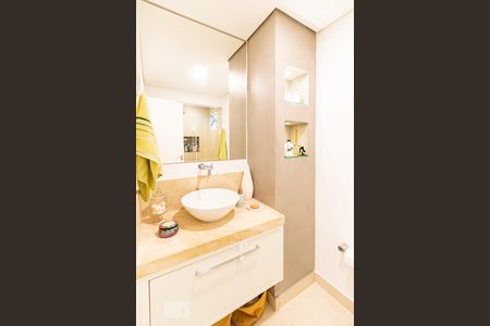 Apartamento para alugar com 78m², 2 quartos e 1 vaga Apartamento para alugar com 78m², 2 quartos e 1 vagaBanheiro