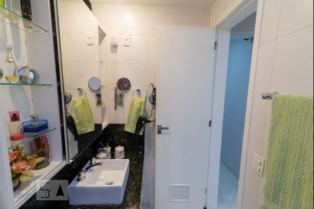 Apartamento à venda com 57m², 1 quarto e 1 vagaBanheiro