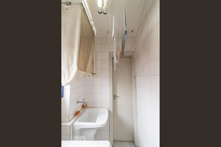 Apartamento à venda com 96m², 3 quartos e 2 vagas Apartamento à venda com 96m², 3 quartos e 2 vagasÁrea de serviço