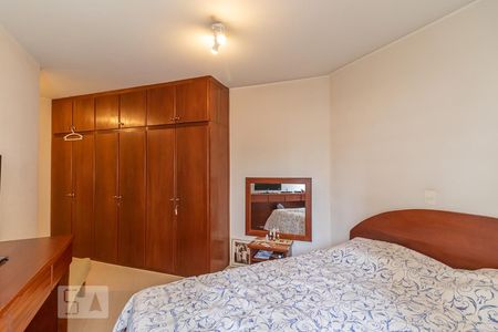 Apartamento à venda com 96m², 3 quartos e 2 vagas Apartamento à venda com 96m², 3 quartos e 2 vagasSuíte