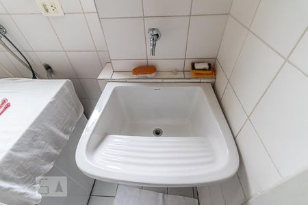 Apartamento à venda com 96m², 3 quartos e 2 vagas Apartamento à venda com 96m², 3 quartos e 2 vagasÁrea de serviço