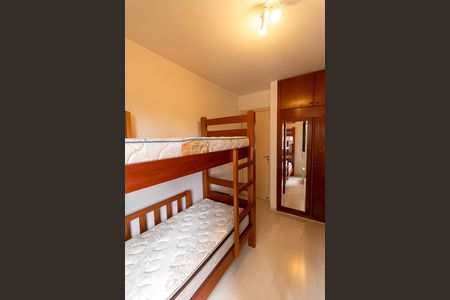 Apartamento à venda com 96m², 3 quartos e 2 vagas Apartamento à venda com 96m², 3 quartos e 2 vagasQuarto 2