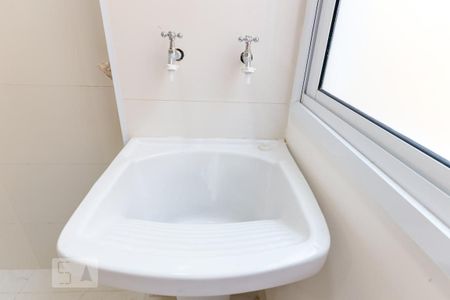 Apartamento para alugar com 38m², 1 quarto e sem vagaÁrea de Serviço