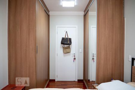 Apartamento à venda com 120m², 3 quartos e 2 vagasSuíte 1