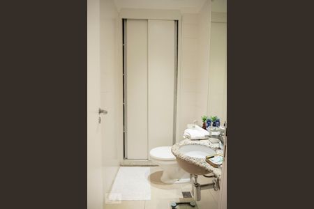 Apartamento à venda com 120m², 3 quartos e 2 vagasLavabo