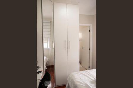 Apartamento à venda com 120m², 3 quartos e 2 vagasSuíte 2