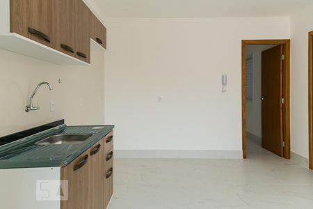 Sala e Cozinha  de apartamento para alugar com 1 quarto, 38m² em Vila Mazzei, São Paulo