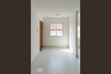 Sala e Cozinha  de apartamento para alugar com 1 quarto, 38m² em Vila Mazzei, São Paulo