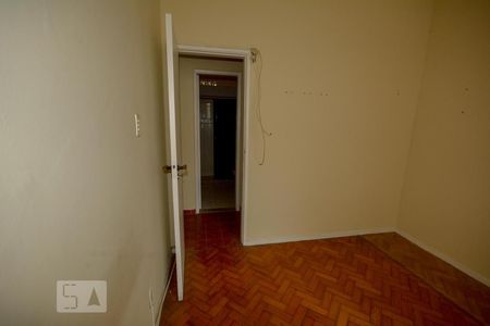Apartamento à venda com 106m², 3 quartos e 1 vaga Apartamento à venda com 106m², 3 quartos e 1 vagaQuarto 2