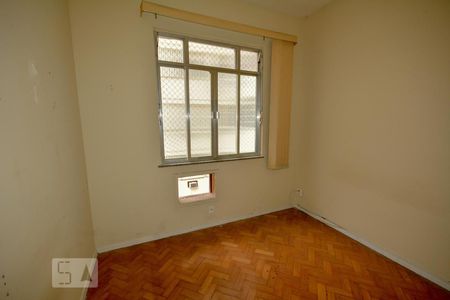 Apartamento à venda com 106m², 3 quartos e 1 vaga Apartamento à venda com 106m², 3 quartos e 1 vagaQuarto 2