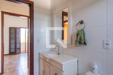 Casa à venda com 267m², 4 quartos e 4 vagas Casa à venda com 267m², 4 quartos e 4 vagasBanheiro Social