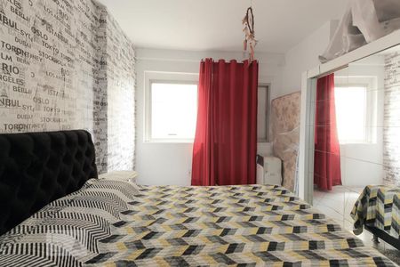 Quarto de apartamento à venda com 1 quarto, 55m² em Centro Histórico, Porto Alegre