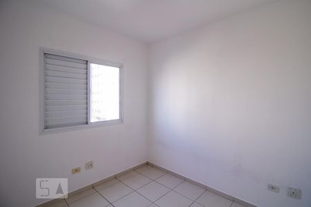 Quarto 1 de apartamento para alugar com 3 quartos, 90m² em Vila Antonieta, São Paulo