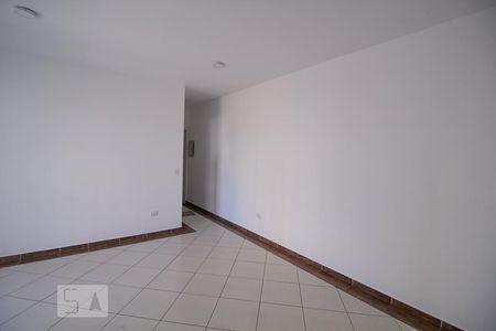 Sala de apartamento para alugar com 3 quartos, 90m² em Vila Antonieta, São Paulo