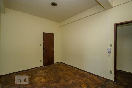 Apartamento à venda com 110m², 3 quartos e sem vaga Apartamento à venda com 110m², 3 quartos e sem vagaSala de Jantar