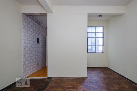 Apartamento à venda com 110m², 3 quartos e sem vaga Apartamento à venda com 110m², 3 quartos e sem vagaSala de Jantar