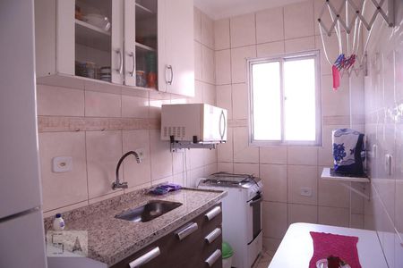 Cozinha de kitnet/studio para alugar com 1 quarto, 30m² em Canto do Forte, Praia Grande