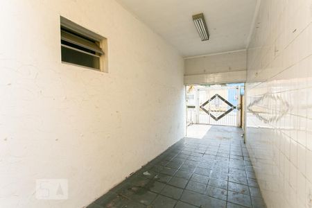 Casa à venda com 220m², 5 quartos e 5 vagas Casa à venda com 220m², 5 quartos e 5 vagasGaragem