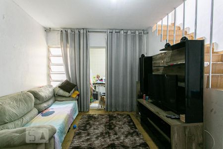 Casa à venda com 220m², 5 quartos e 5 vagas Casa à venda com 220m², 5 quartos e 5 vagasCasa 2 - Sala 1