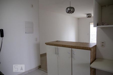 Apartamento à venda com 92m², 3 quartos e 2 vagas Apartamento à venda com 92m², 3 quartos e 2 vagasÁrea de Serviço