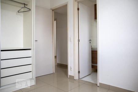 Apartamento à venda com 92m², 3 quartos e 2 vagas Apartamento à venda com 92m², 3 quartos e 2 vagasQuarto