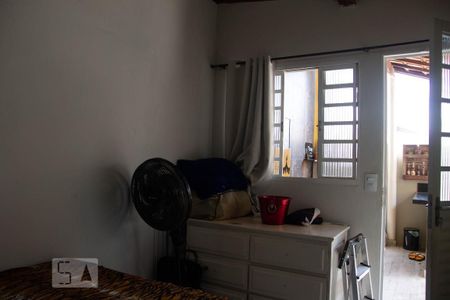 Casa à venda com 180m², 3 quartos e 2 vagasedicula