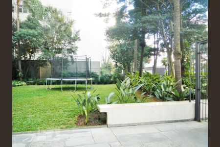 Apartamento à venda com 278m², 3 quartos e 2 vagas Apartamento à venda com 278m², 3 quartos e 2 vagasÁrea Externa