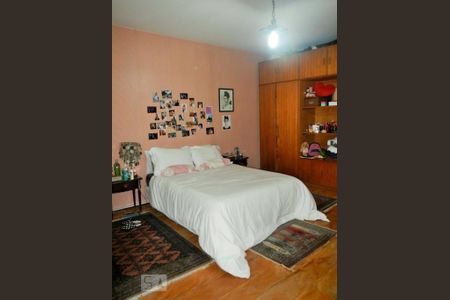 Apartamento à venda com 278m², 3 quartos e 2 vagas Apartamento à venda com 278m², 3 quartos e 2 vagasQuarto