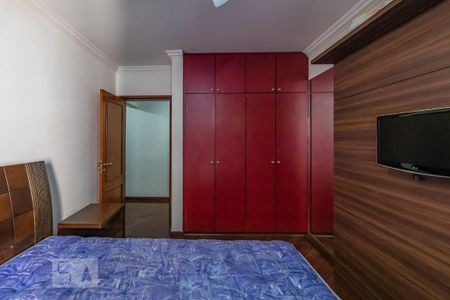 Apartamento à venda com 285m², 4 quartos e 4 vagas Apartamento à venda com 285m², 4 quartos e 4 vagasQuarto 2