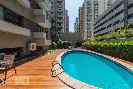 Apartamento à venda com 285m², 4 quartos e 4 vagas Apartamento à venda com 285m², 4 quartos e 4 vagasÁrea Comum