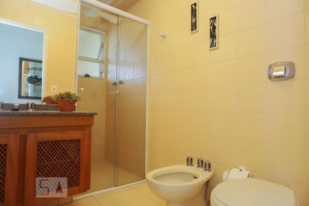 Apartamento à venda com 104m², 2 quartos e 1 vaga Apartamento à venda com 104m², 2 quartos e 1 vagaBanheiro Social