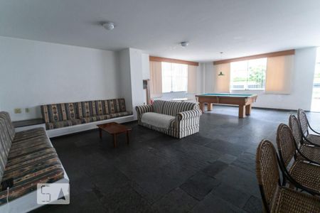 Apartamento à venda com 104m², 2 quartos e 1 vaga Apartamento à venda com 104m², 2 quartos e 1 vagaHall de Entrada