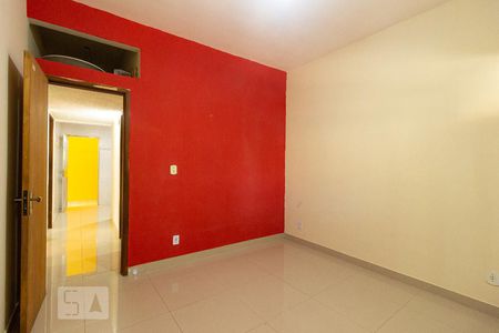 Quarto 1 de casa para alugar com 2 quartos, 100m² em Campo Grande, Rio de Janeiro