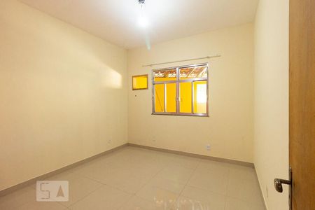Quarto 1 de casa para alugar com 2 quartos, 100m² em Campo Grande, Rio de Janeiro