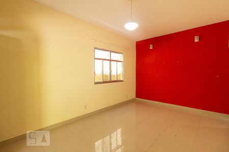 Sala de casa para alugar com 2 quartos, 100m² em Campo Grande, Rio de Janeiro