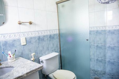 Casa à venda com 562m², 5 quartos e 4 vagasBanheiro da Suíte