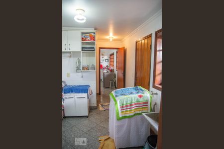 Casa à venda com 562m², 5 quartos e 4 vagasÁrea de Serviço