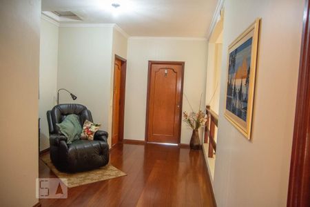 Casa à venda com 562m², 5 quartos e 4 vagasHall - Segundo andar