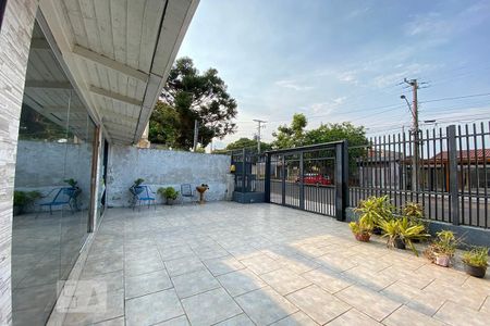 Casa à venda com 189m², 3 quartos e 2 vagasPátio